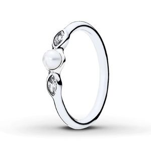 White Pearl and clear cubic zirconia Pandora Ring